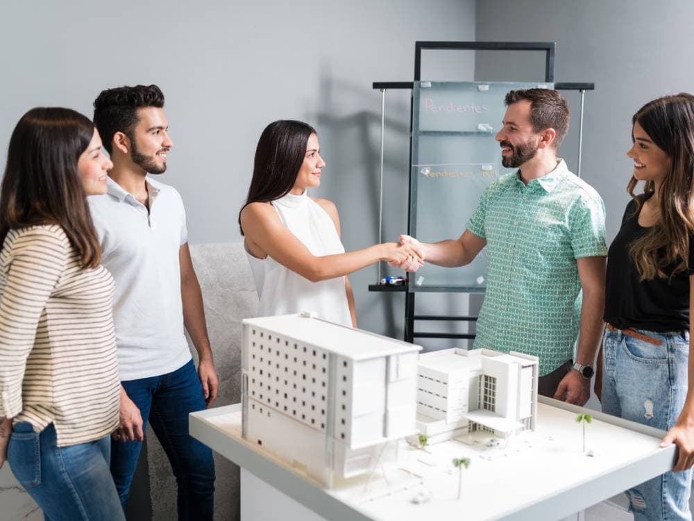 JameenWallah team helping property buyers